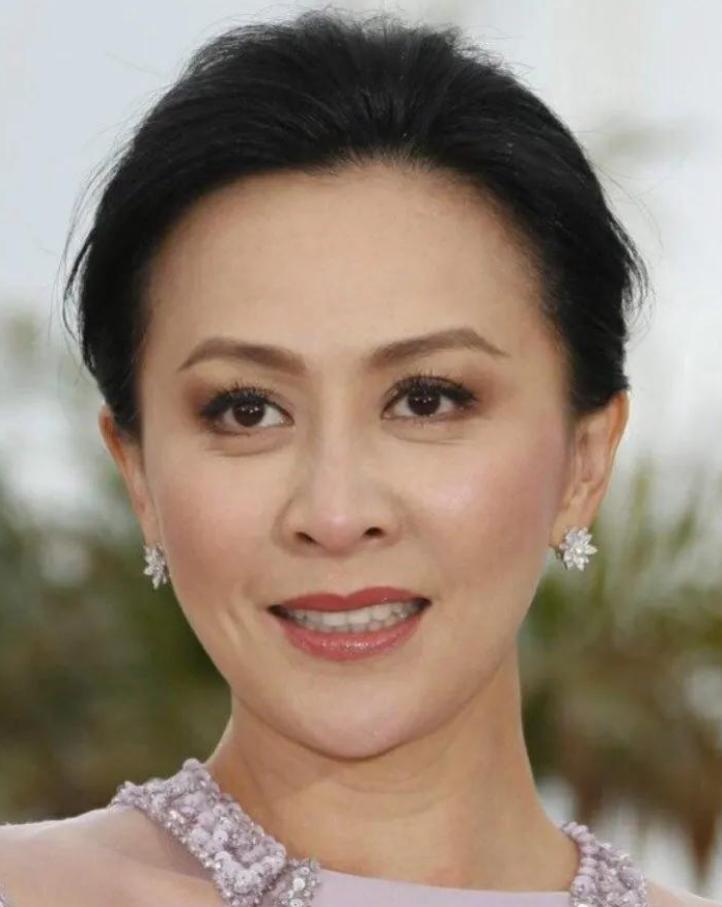 Facts have proved that 58-year-old Carina Lau has embarked on another ...