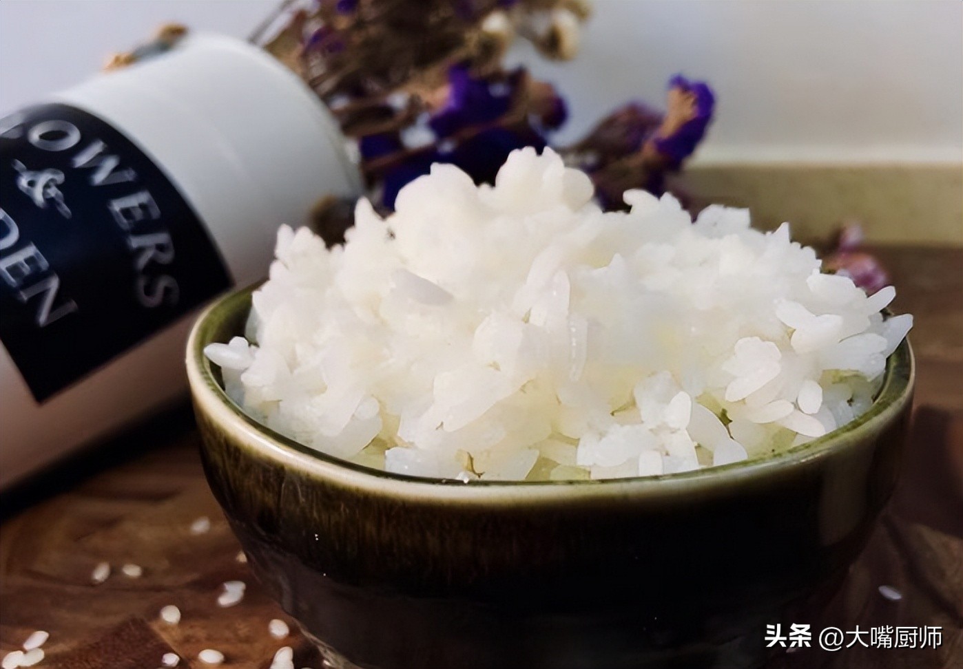 Only add water to cook rice, no wonder it is not delicious!Teach you 3 tricks, the particles are