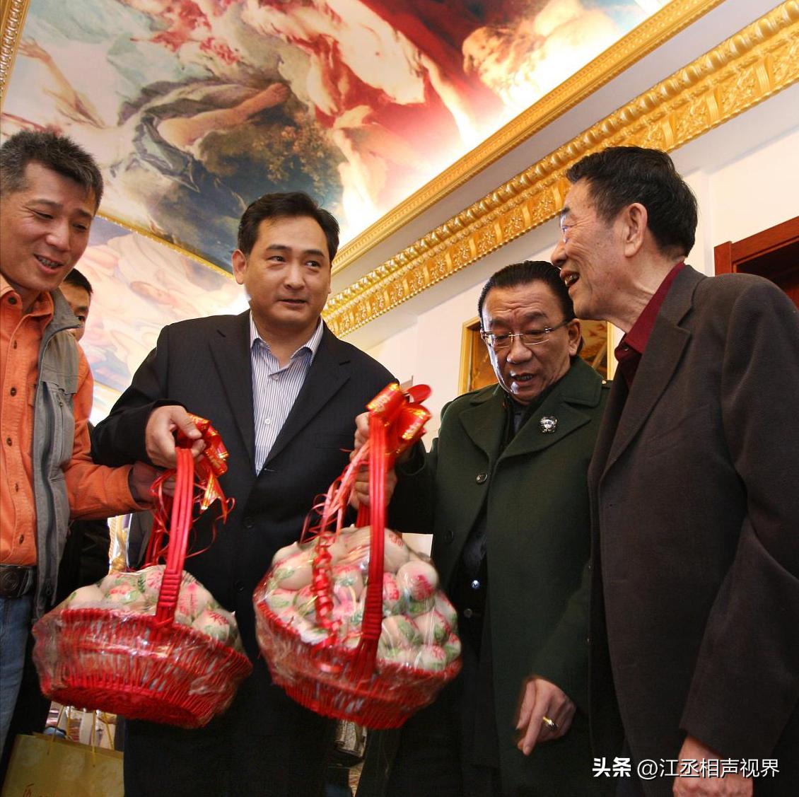 Hou Yaohua commented on Yang Shaohua that life was simple and ...