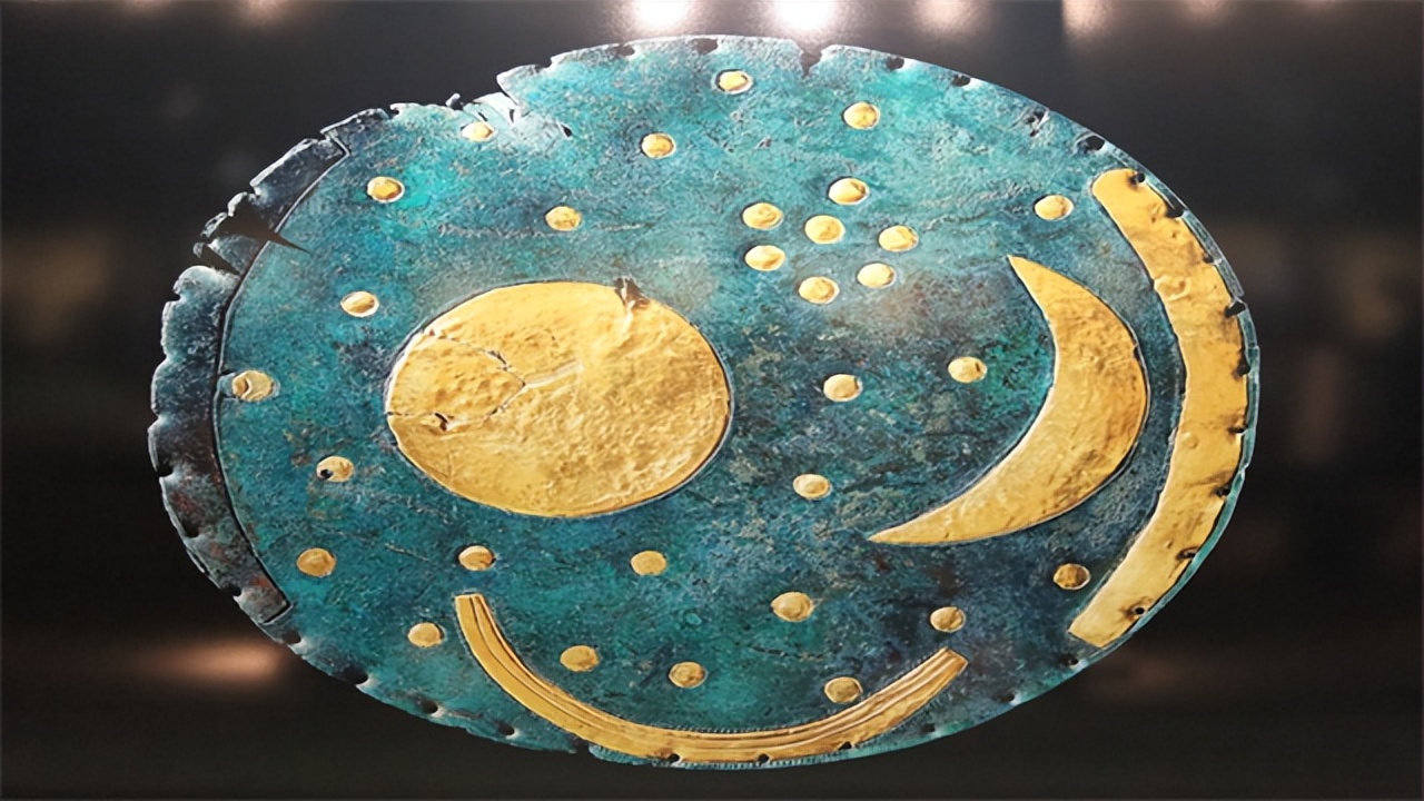 Is the Nebra astrolabe really the world's oldest star chart? - iMedia