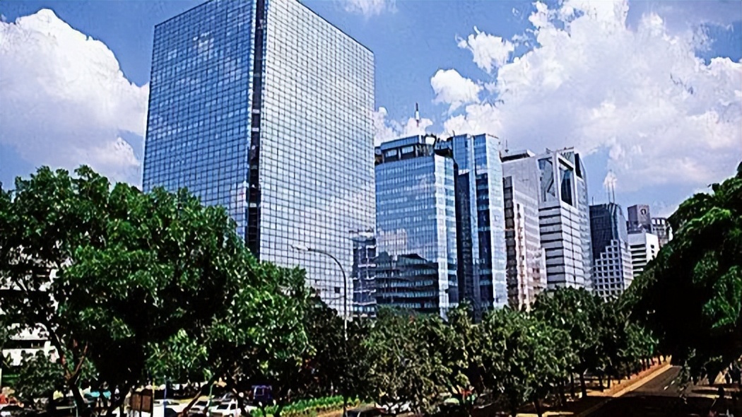 Jakarta, Indonesia is known as the capital of gardens, with beautiful