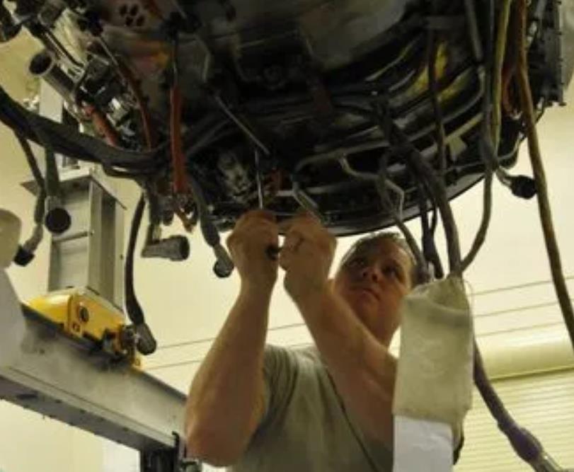 Overblown! The service life of the American F119 is not 8000 hours, and ...