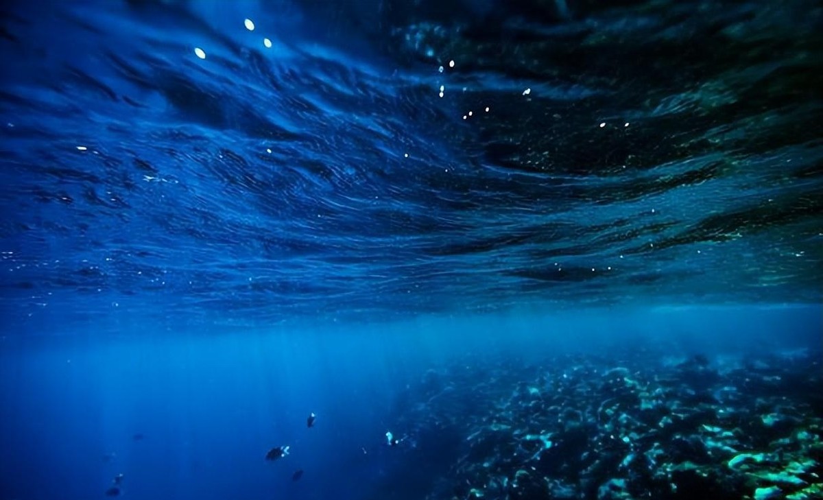Deep Surprising The deep-sea exploration capabilities of China, the United States and ...