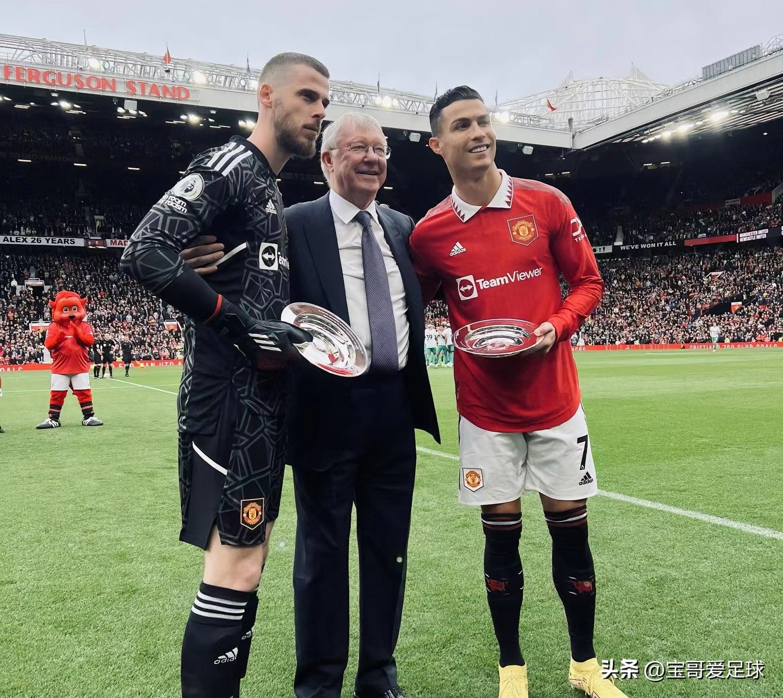 Manchester United 0:0 Newcastle Score: Varane Has The Highest 7 Points ...