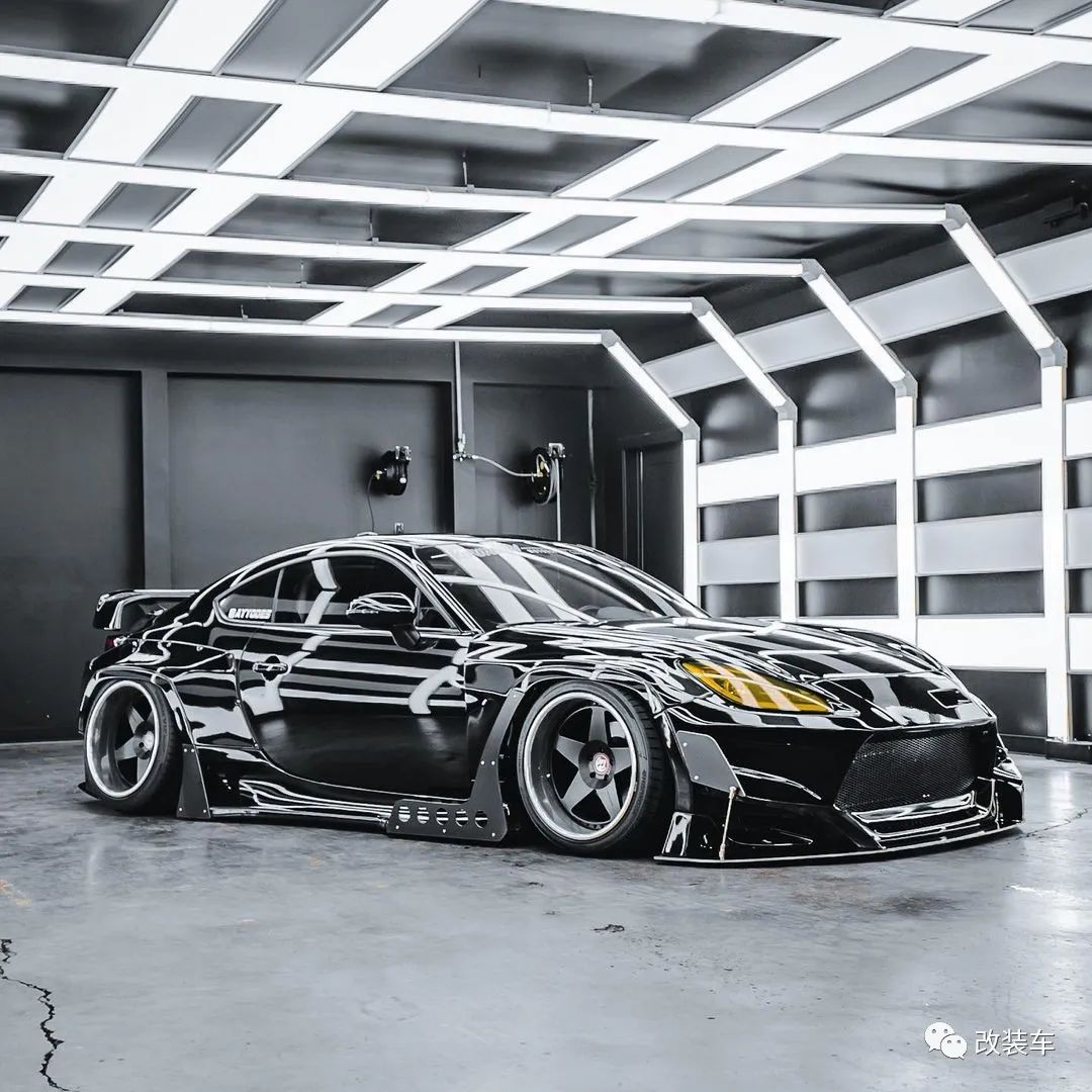 Black Samurai Rocket Rabbit wide-body Toyota GR86, only at dusk - iMedia