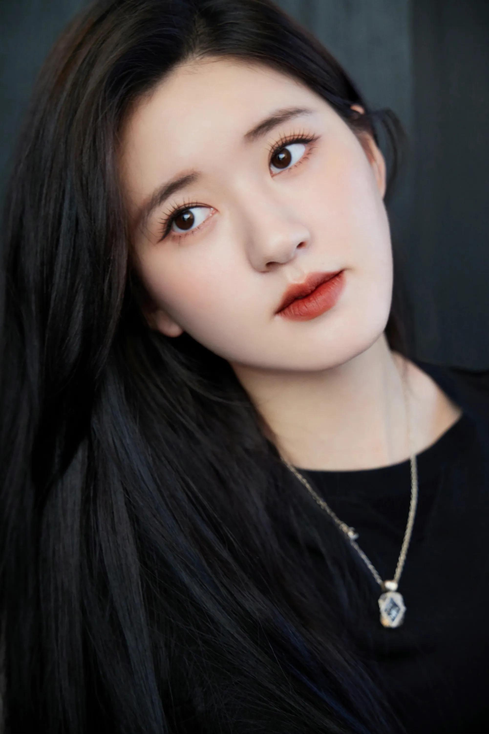 Heartthrob Zhao Lusi Photo Album - iNEWS