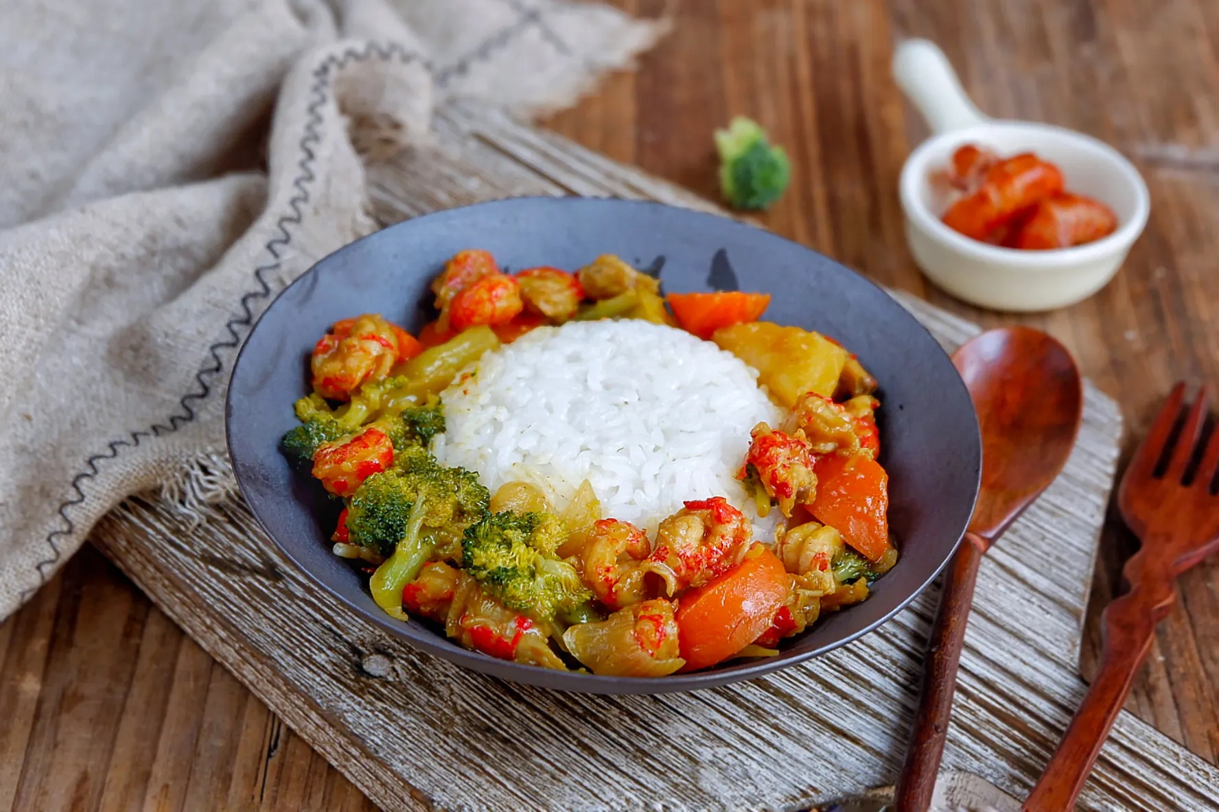 Cryfinish On Rice Eat crayfish in season and lobster rice in off-season!Is there an off ...