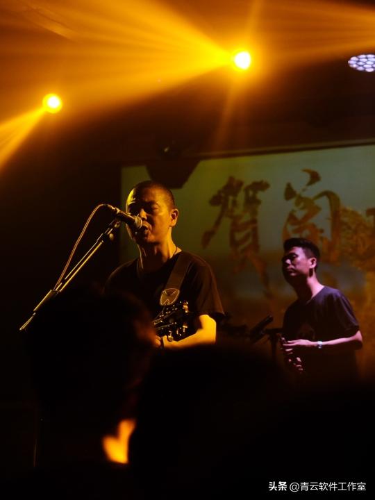 The sound of the suona blew up the audience! The band in your