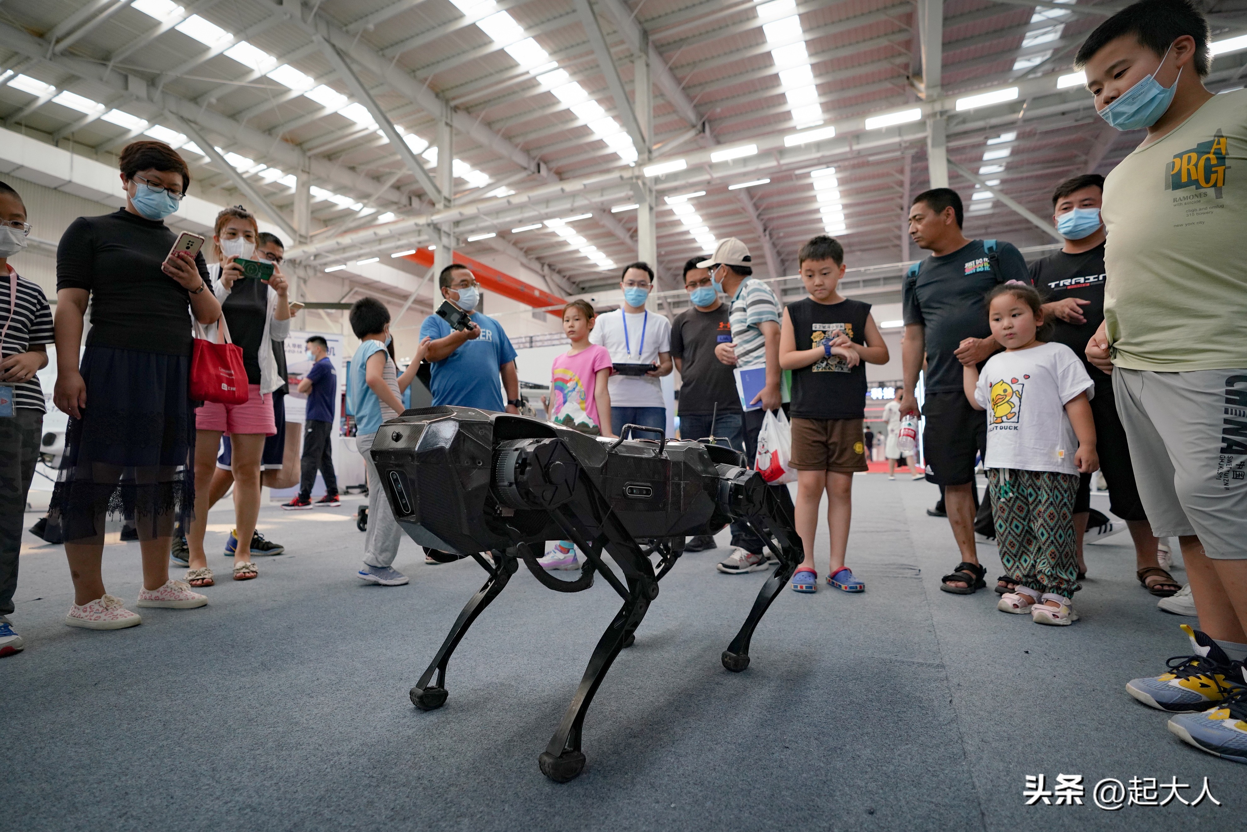 More than 300 exhibits at Beijing Science and Technology Week bring a ...