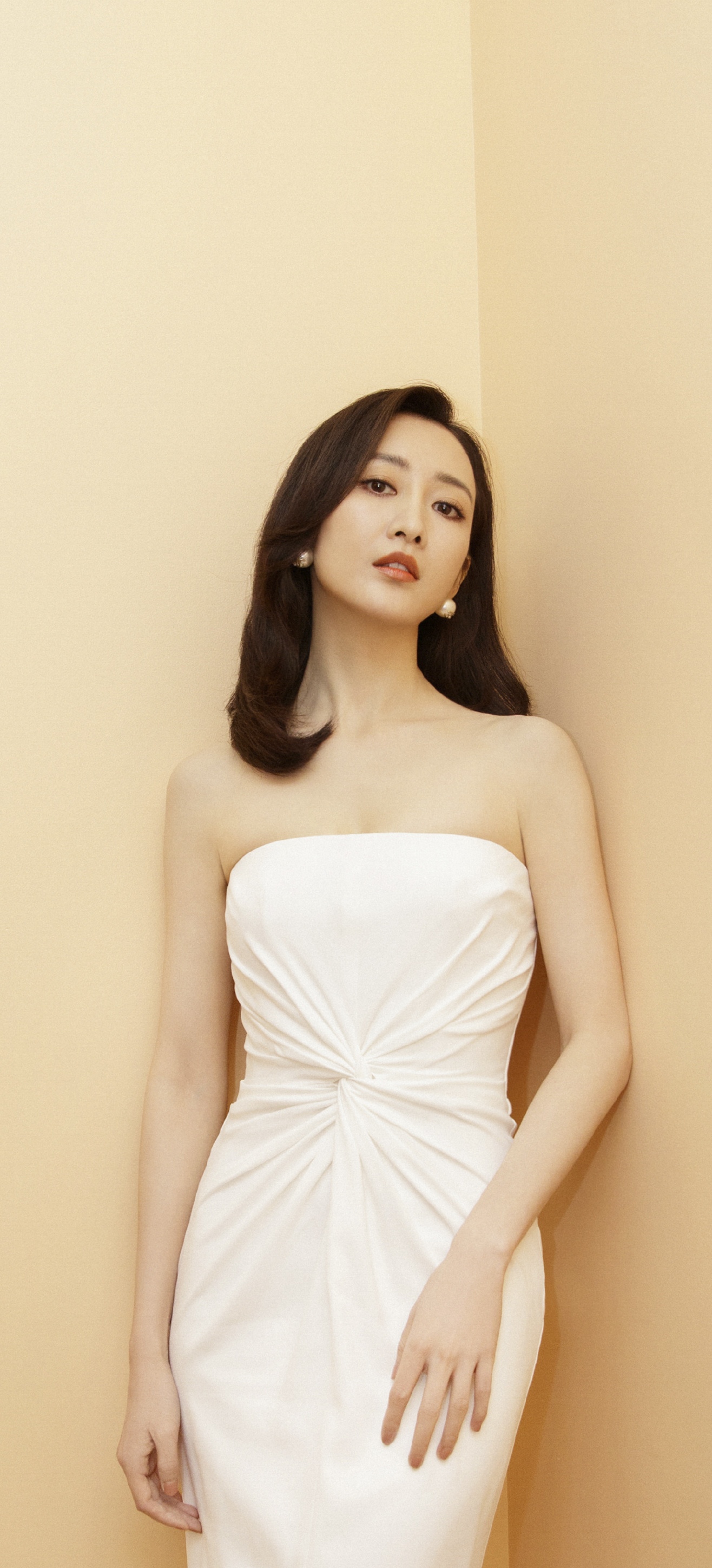 Mingyang Entertainment - Actress Wang Ou - iNEWS