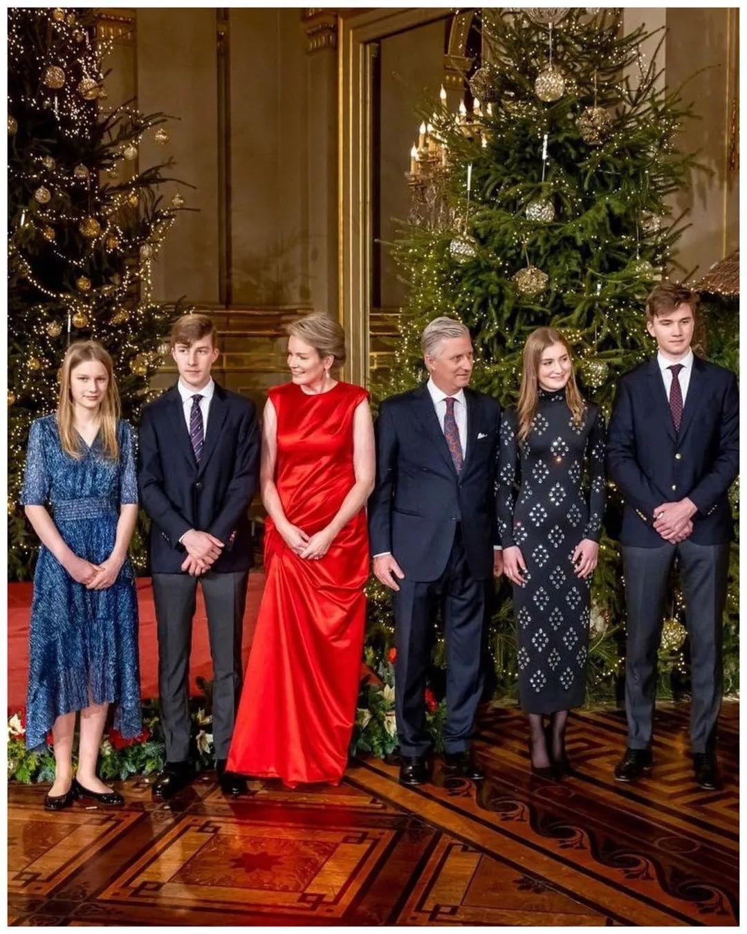 The highest elevation family of the royal family gathers for a concert ...