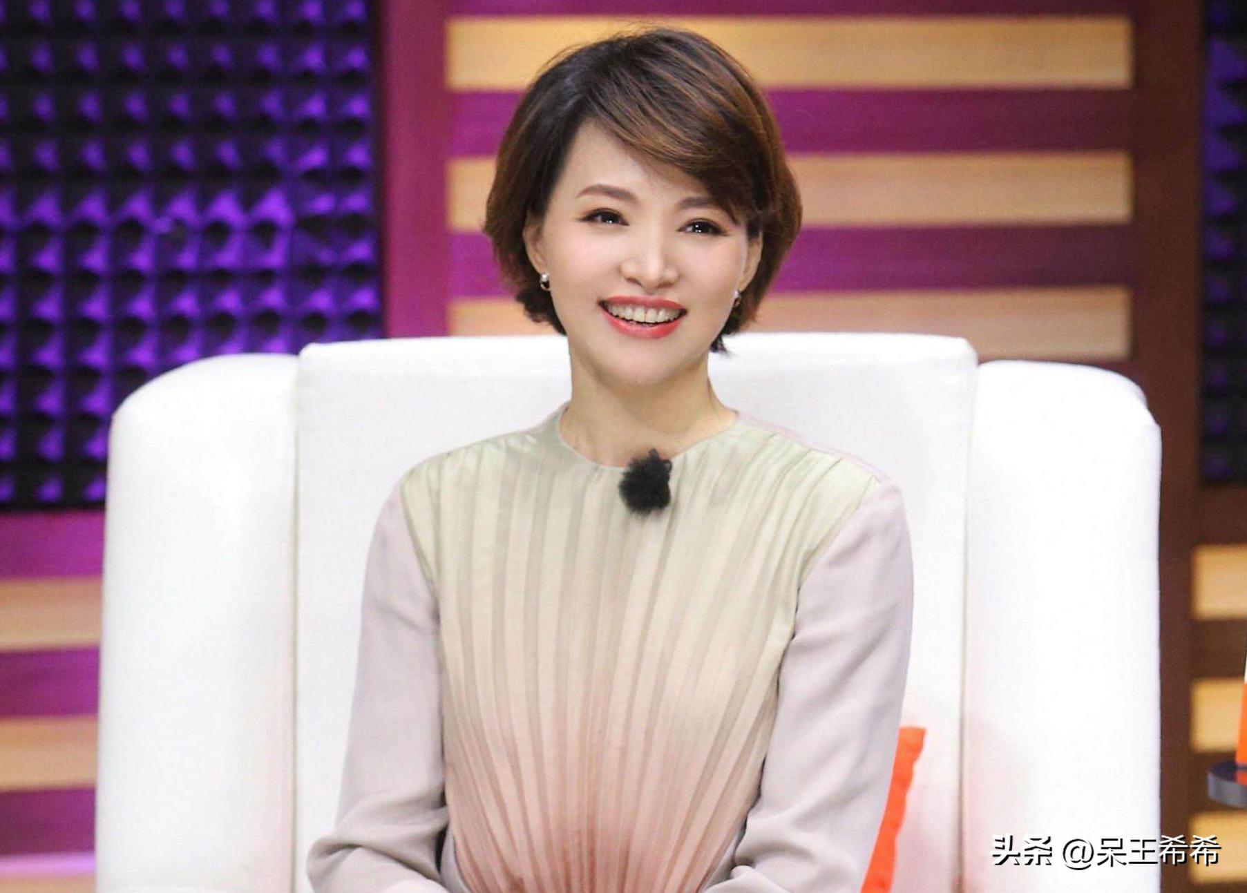 Why was Dong Qing, the face host of CCTV, questioned about 