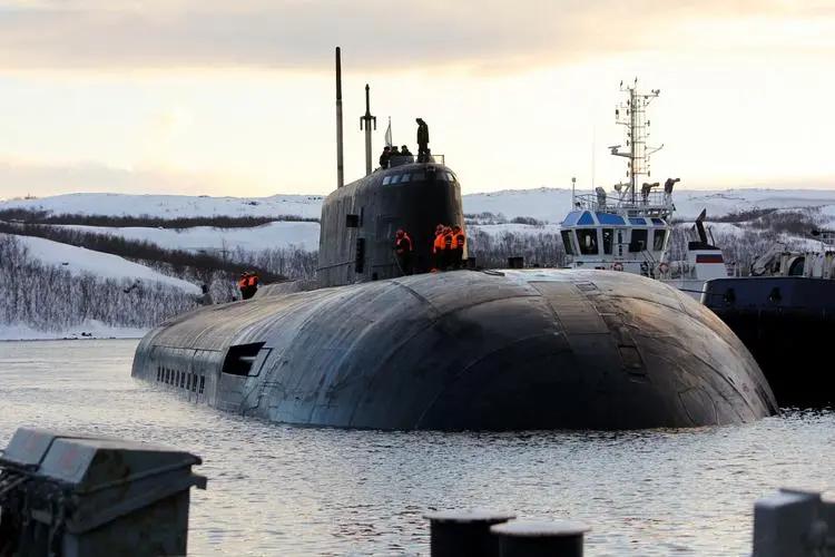 Why did the Kursk, known as the strongest nuclear submarine, sink and ...