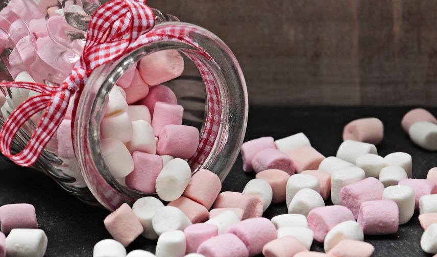 What is marshmallow made of and why does it have a unique taste? iMedia