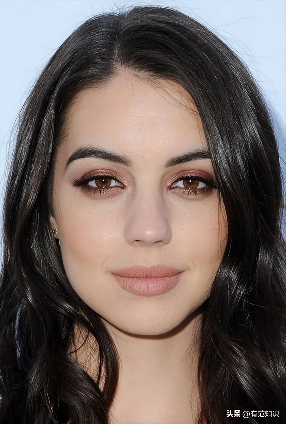 Thriller and Thriller: Adelaide Kane's Shocking Performance in 'The ...