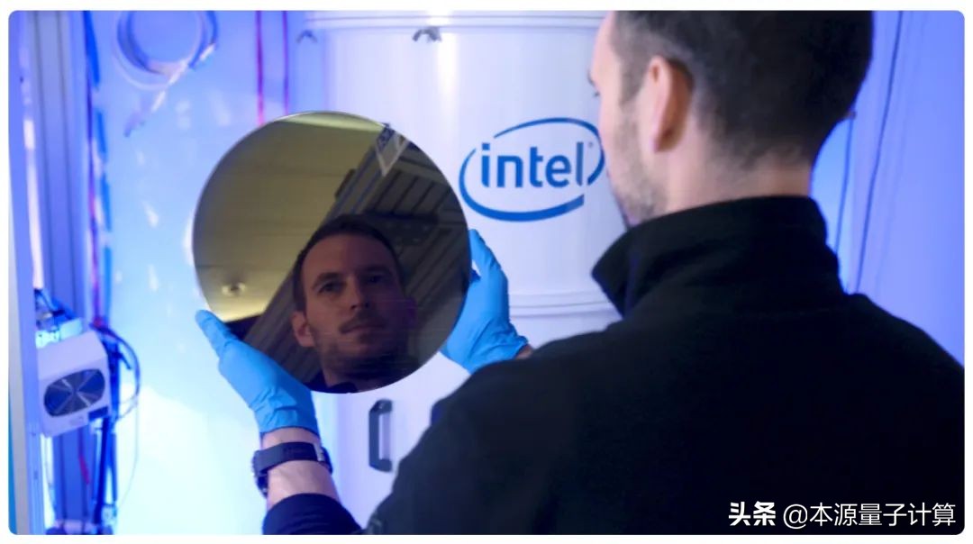 In line with the traditional semiconductor chip production line!Intel