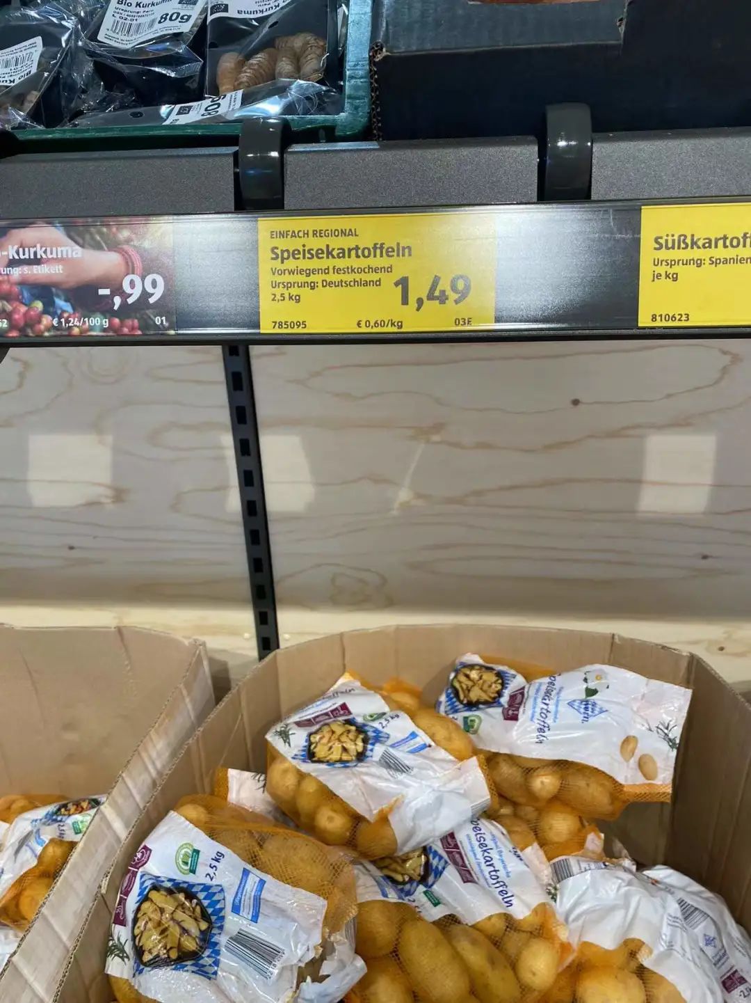 What can 2 euros buy in Germany?Take you to see the real German prices