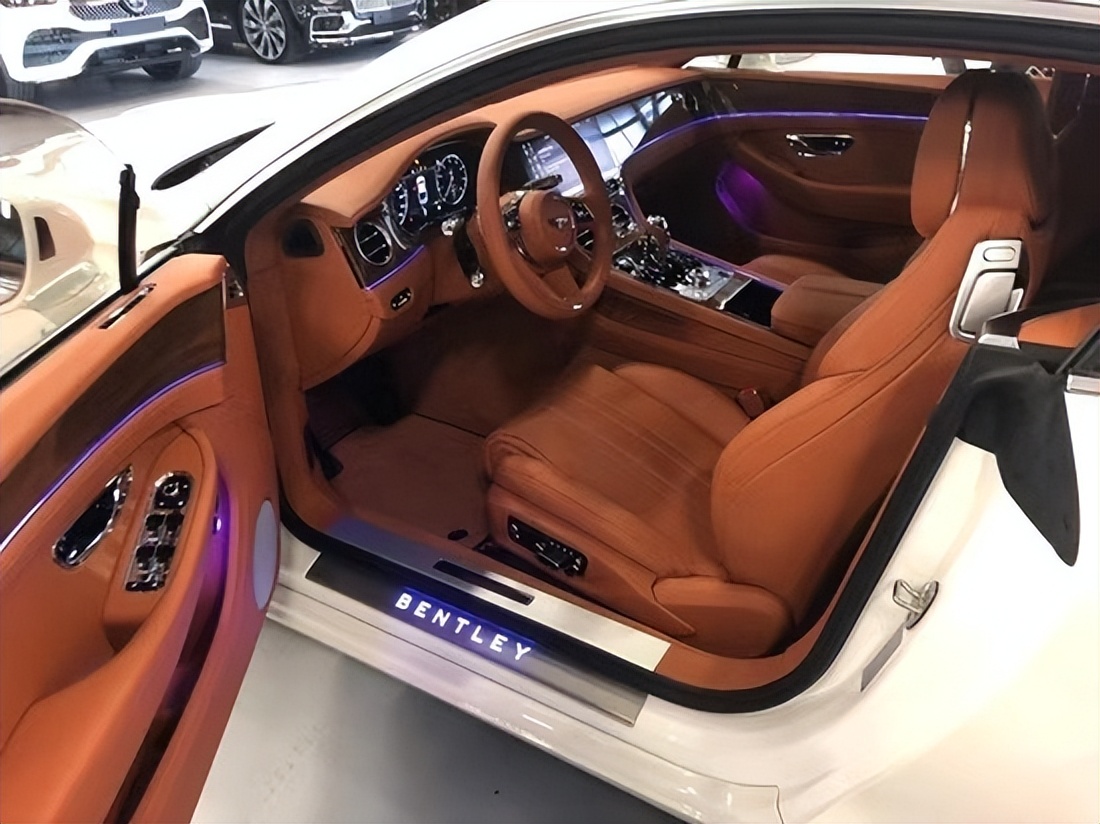 21 Bentley Continental GTs: Noble and refined, materials selected and ...