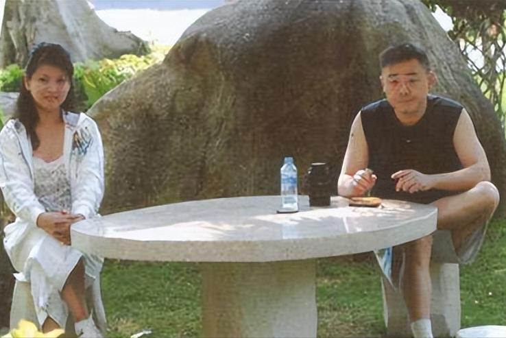 Zhou Libo and his ex-wife Zhang Jie: two in two, their stories are more ...