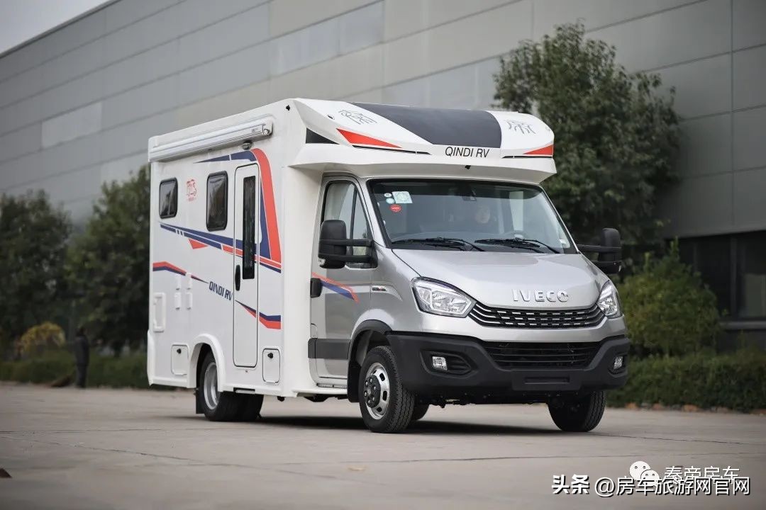 Small Forehead Rv 10.27 Luoyang RV Show: Qin Emperor Chasing the Wind series handsome ...