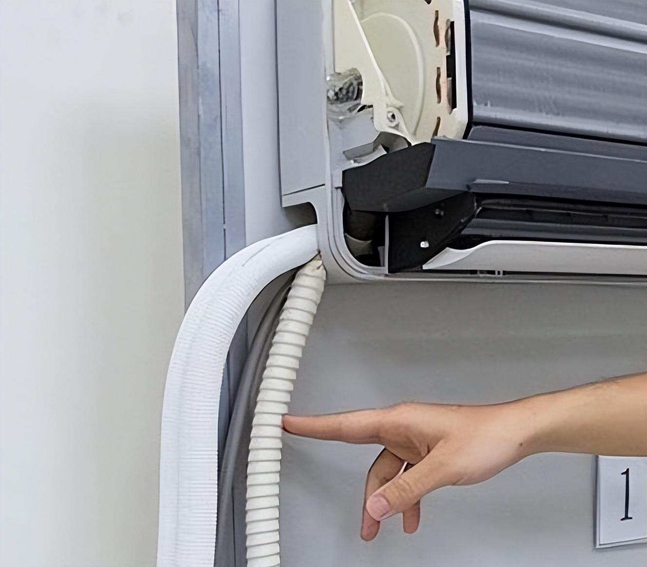 What is the reason for the water leakage of the air conditioner and how