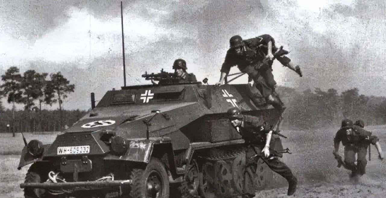 Soviet Counterattack Why didn't the German army mass-produce half-tracks for use in the ...