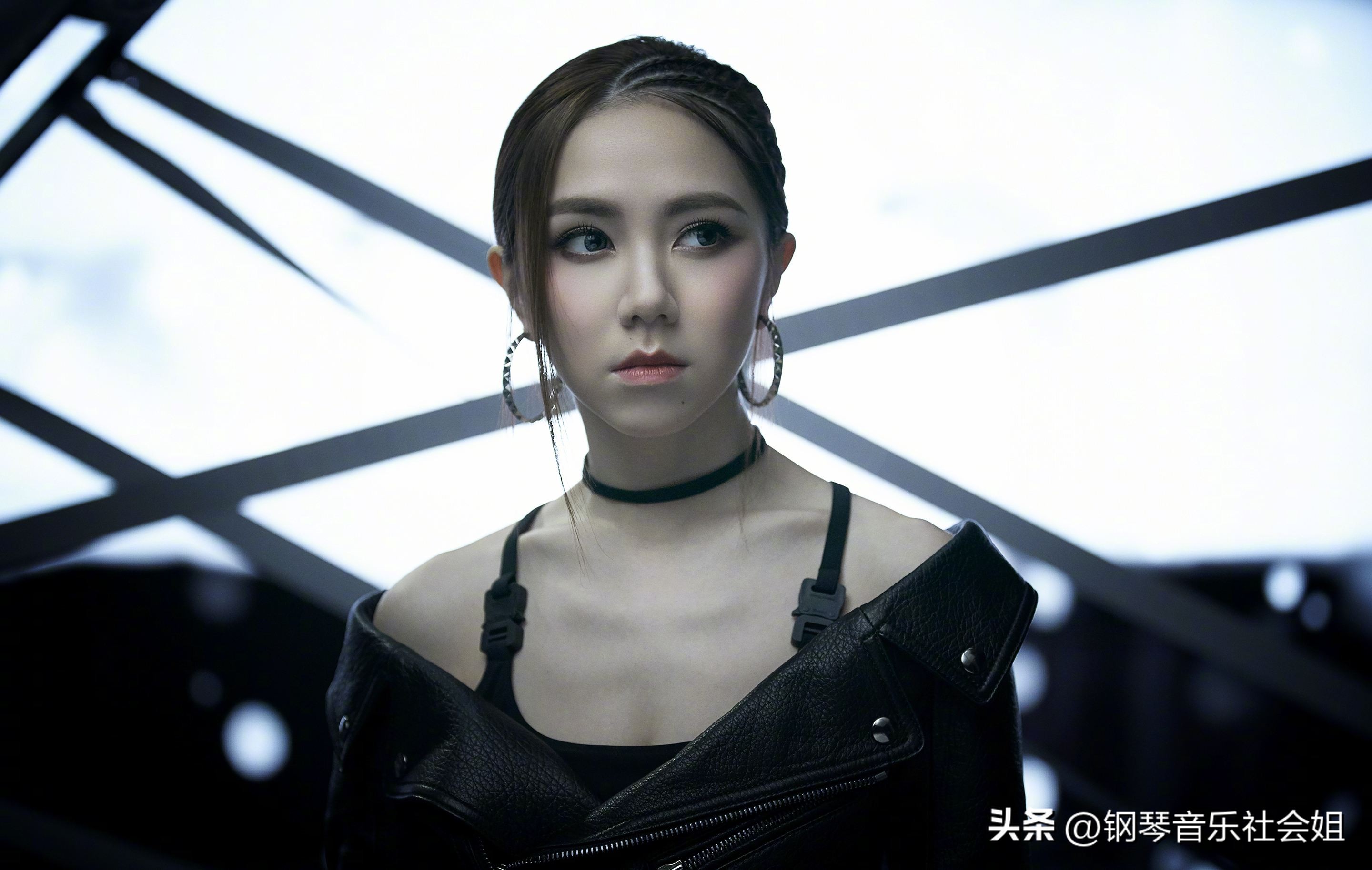 Ranking of singer fans on the five major music platforms: Zhou Xuelin ...