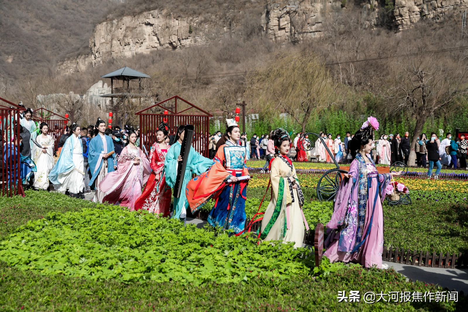 On the Day of Frightening Insects, the Hanfu event once again amazes ...