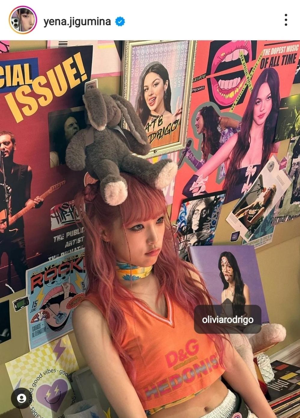 Aidou Pengci is a popular singer, but the name-calling and popularity ...