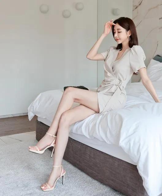 Korean model Son Yoon-joo selects high-quality beautiful pictures - iNEWS