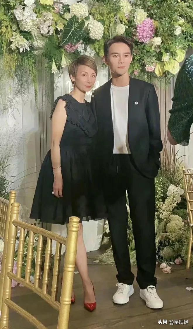 Yin Tao and Wang Kai attend the wedding photo Reuters iNEWS