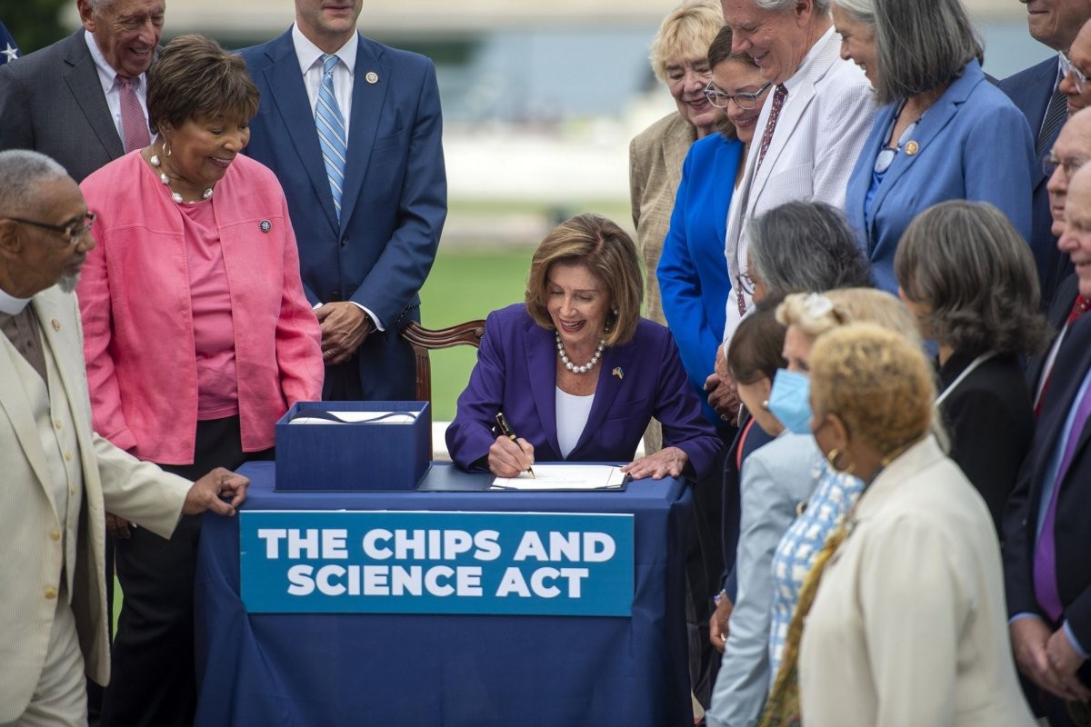 US Congress Passes Chip and Science Act of 2022 iNEWS