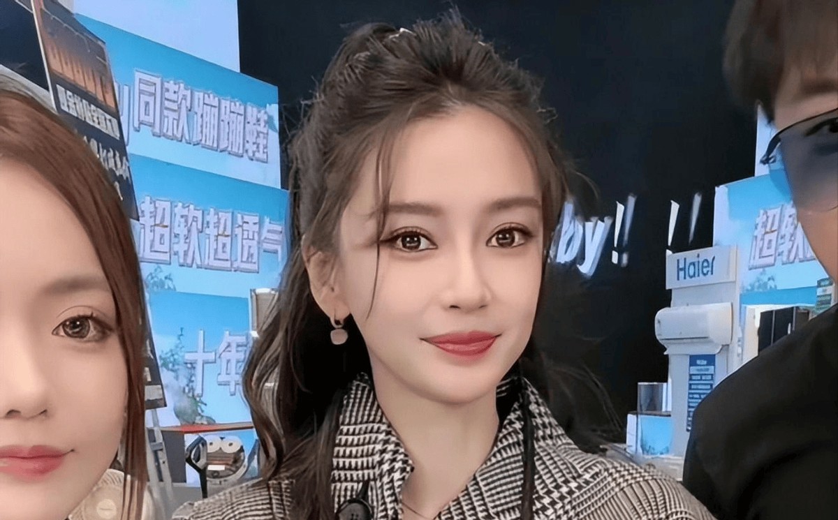 Angelababy's comeback attempt failed again, she grovelled to internet ...