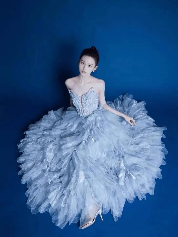 Beautiful pictures of Shen Yujie - iNEWS