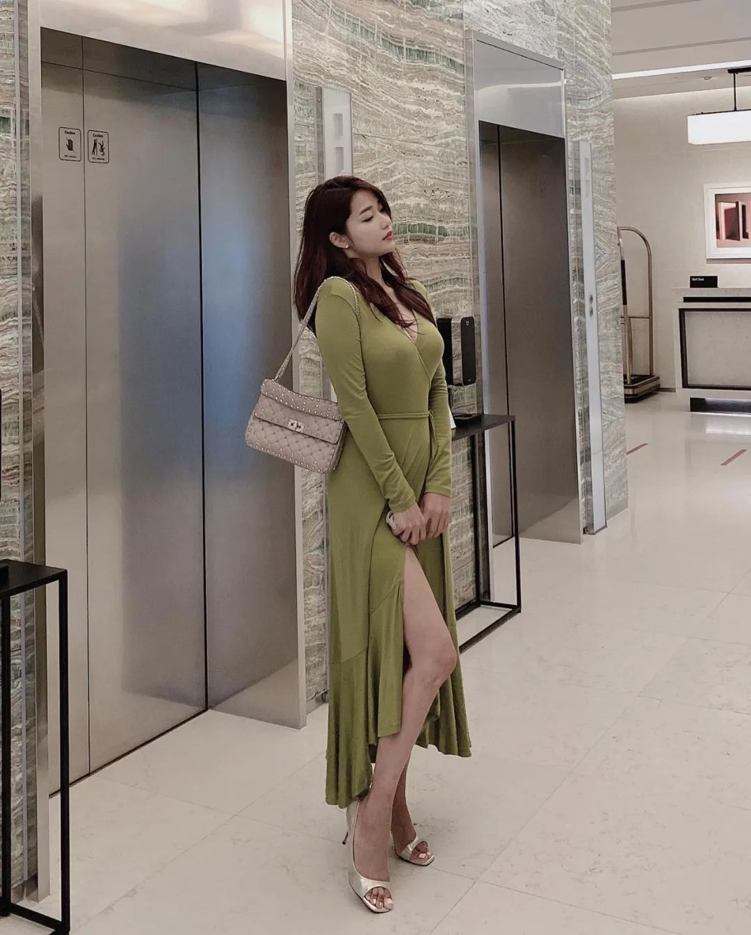 Korean hot mom Ohttoom, perfect waist-to-hip ratio, envy others - iNEWS