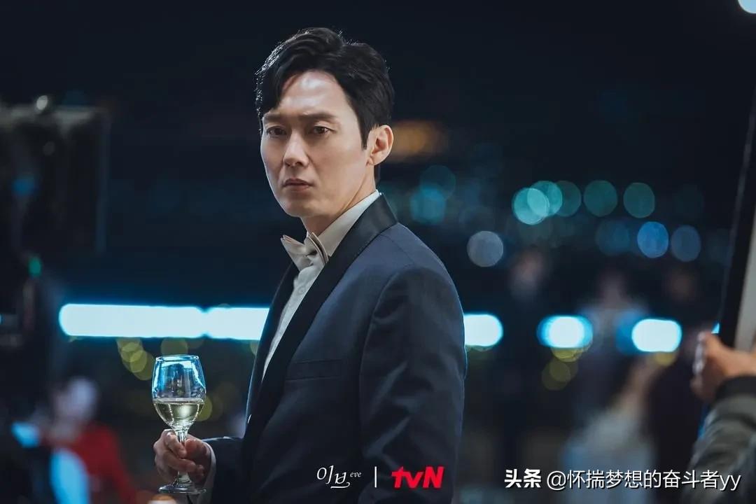Korean drama Eve Han Sora has a tragic ending, losing her husband and ...