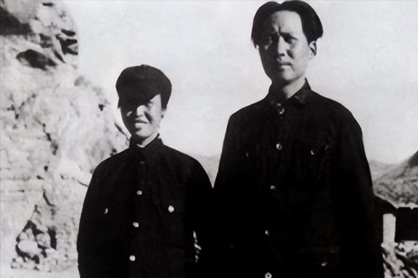 After Mao Zedong and Jiang Qing got married in 1938, he wrote to He ...