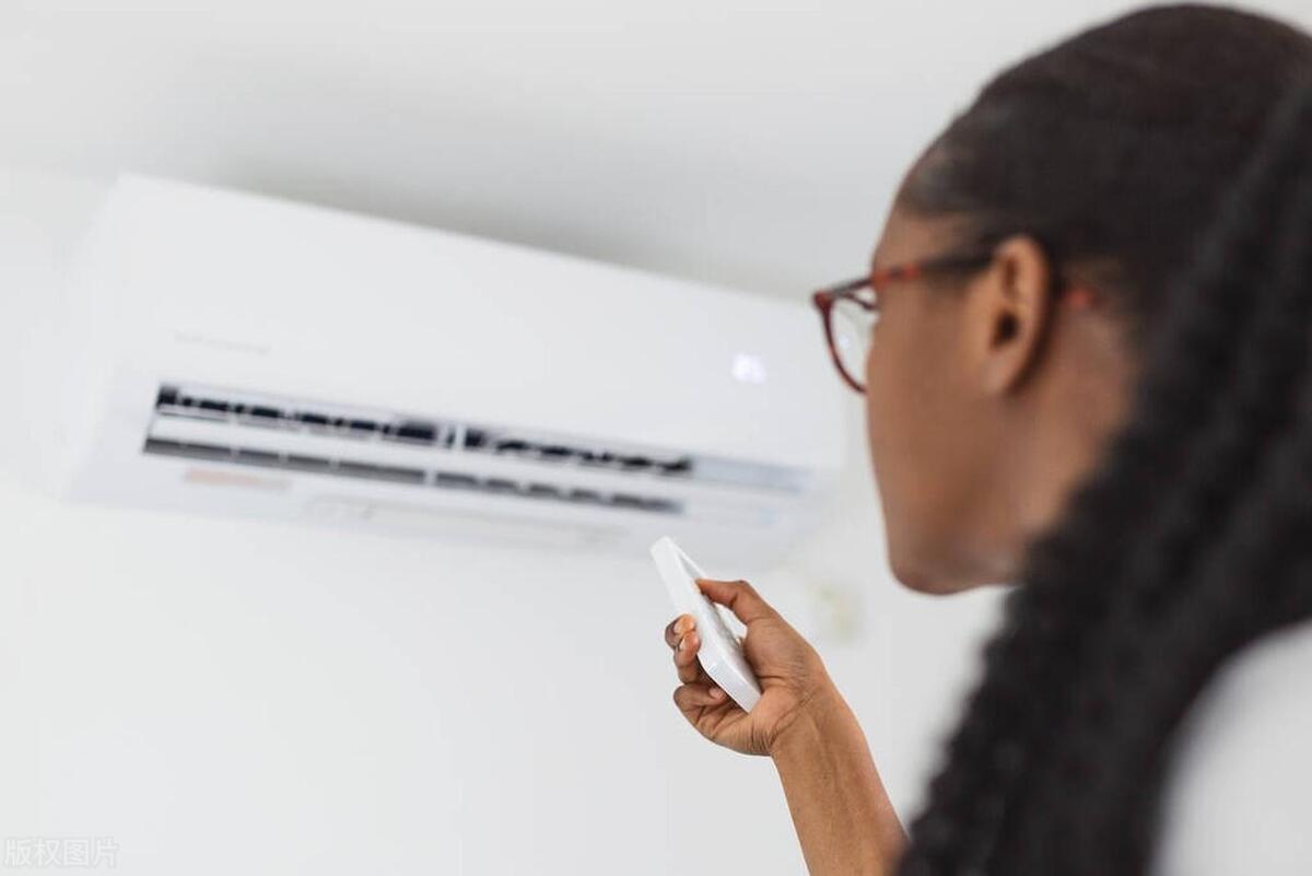 What is the fault of Gree air conditioner e6 iNEWS