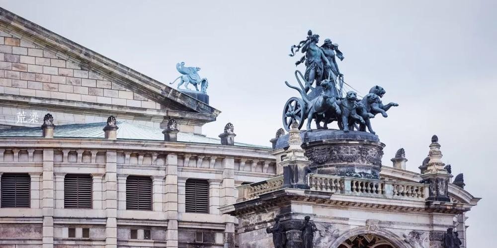 How did the layout of cities change during the Renaissance? - iNEWS