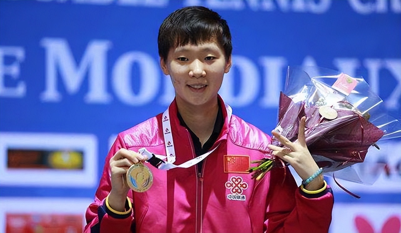 Bright Table Tennis Star - Wang Manyu