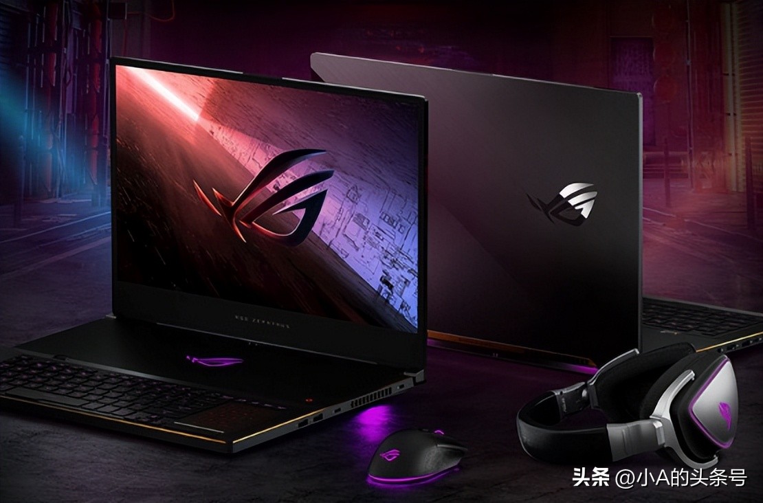 Should I unplug my laptop when it's fully charged?Will it damage the