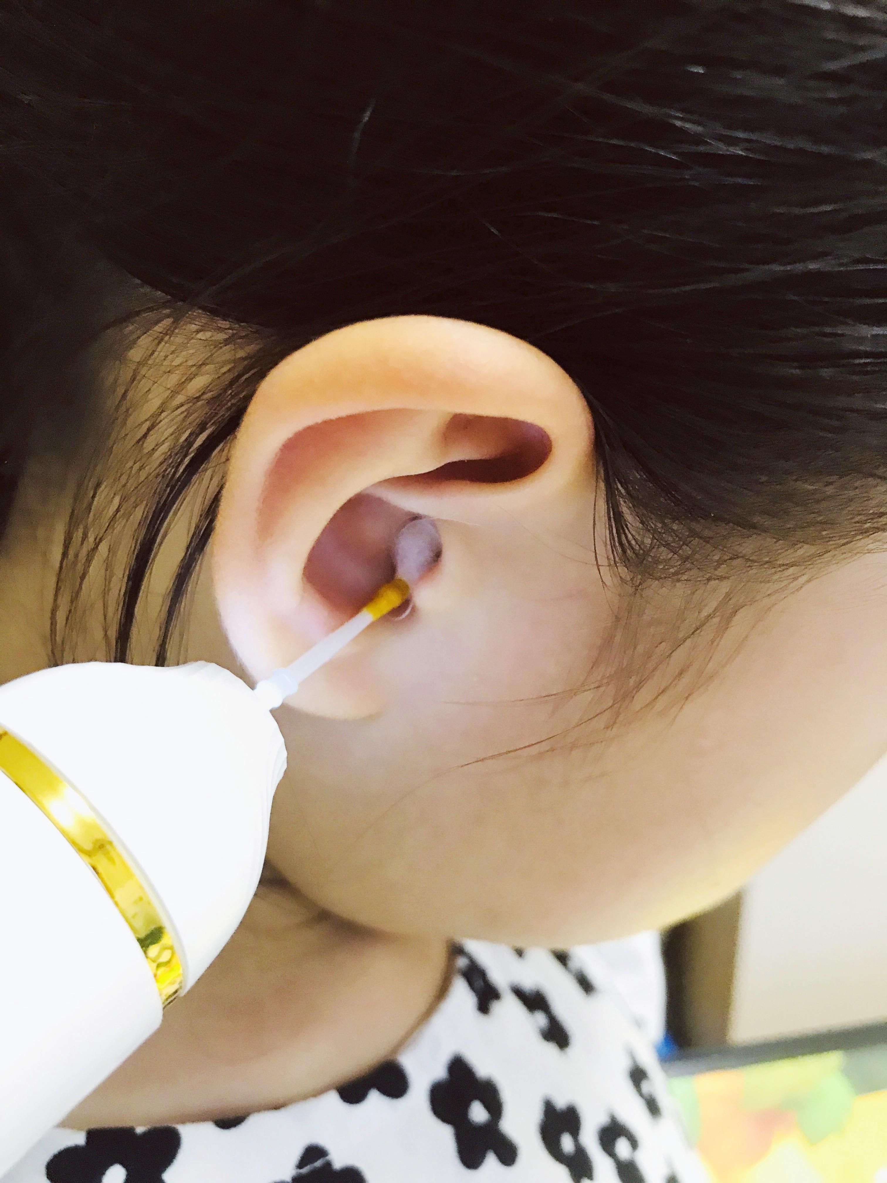 You can enjoy the decompression comfort of ear picking at home! Self ...