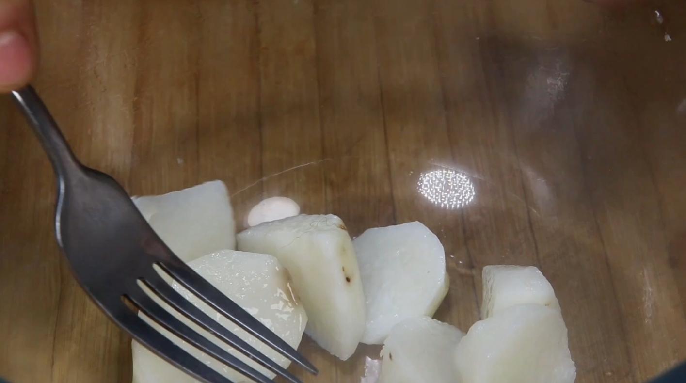 Don't eat yam directly. Since learning the practice of yam, the child