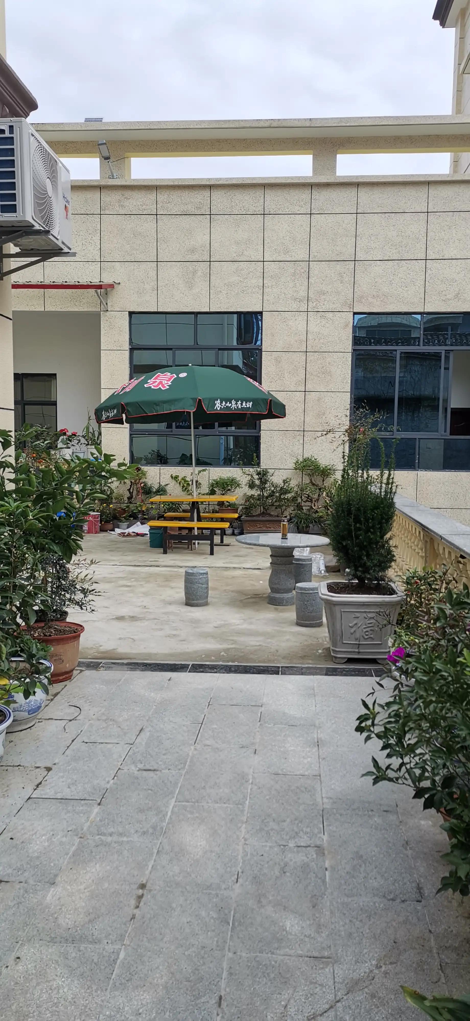 Which is better, tile or wood floor?Don't make mistakes in these places