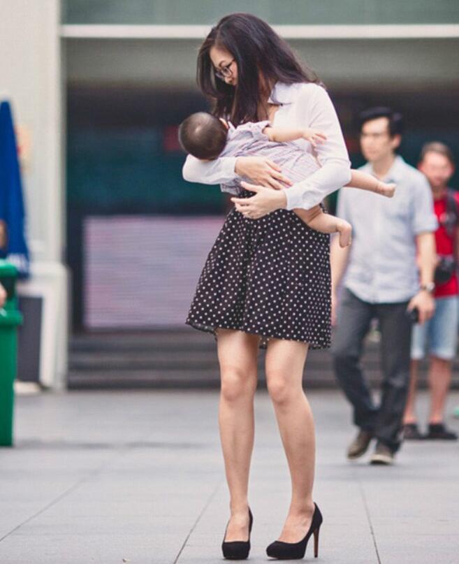 Remember the hot mom who breastfeeded on the streets of Singapore?Now there  is a more welcoming nursing room - iMedia