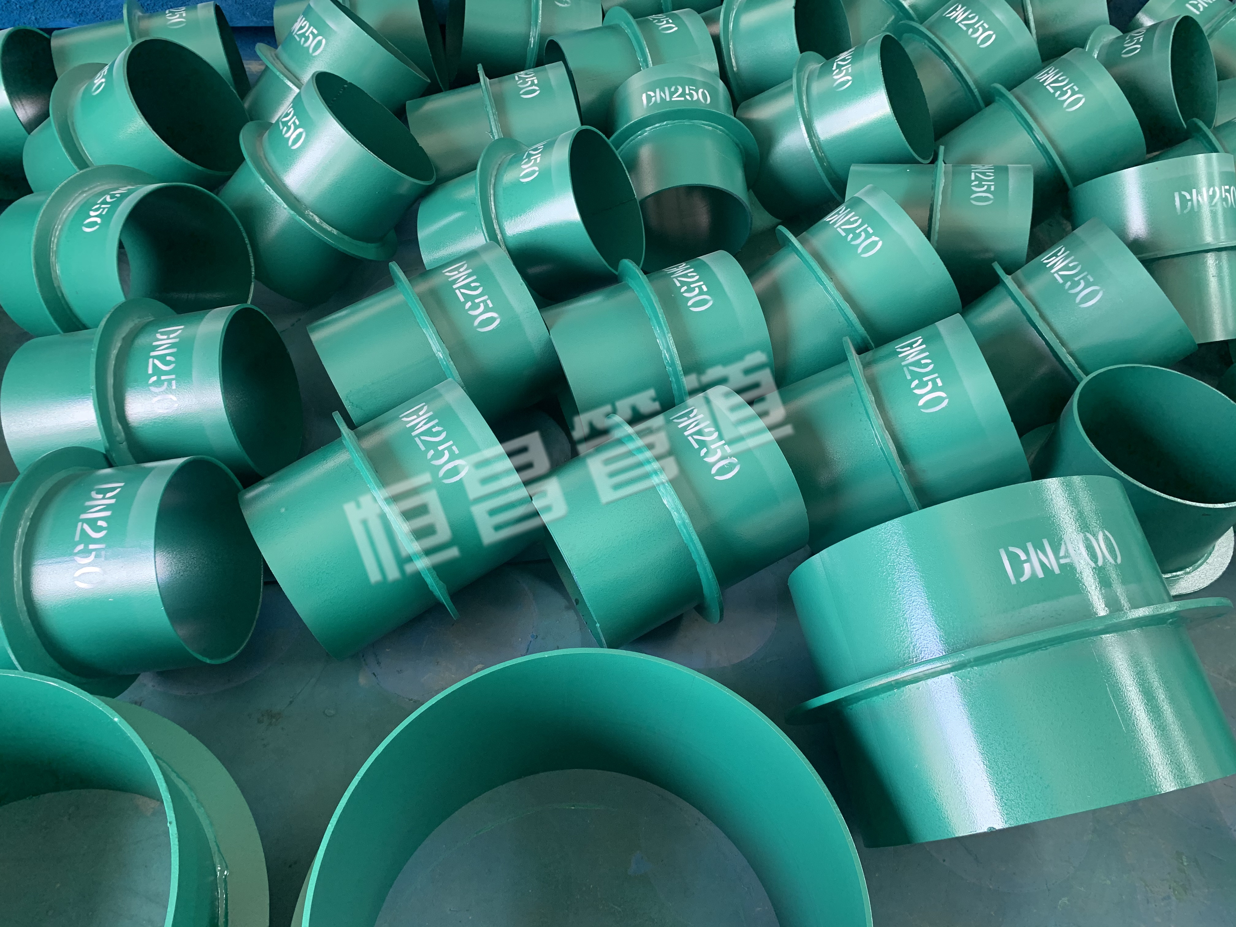 Rigid waterproof casing installation and sealing - iNEWS