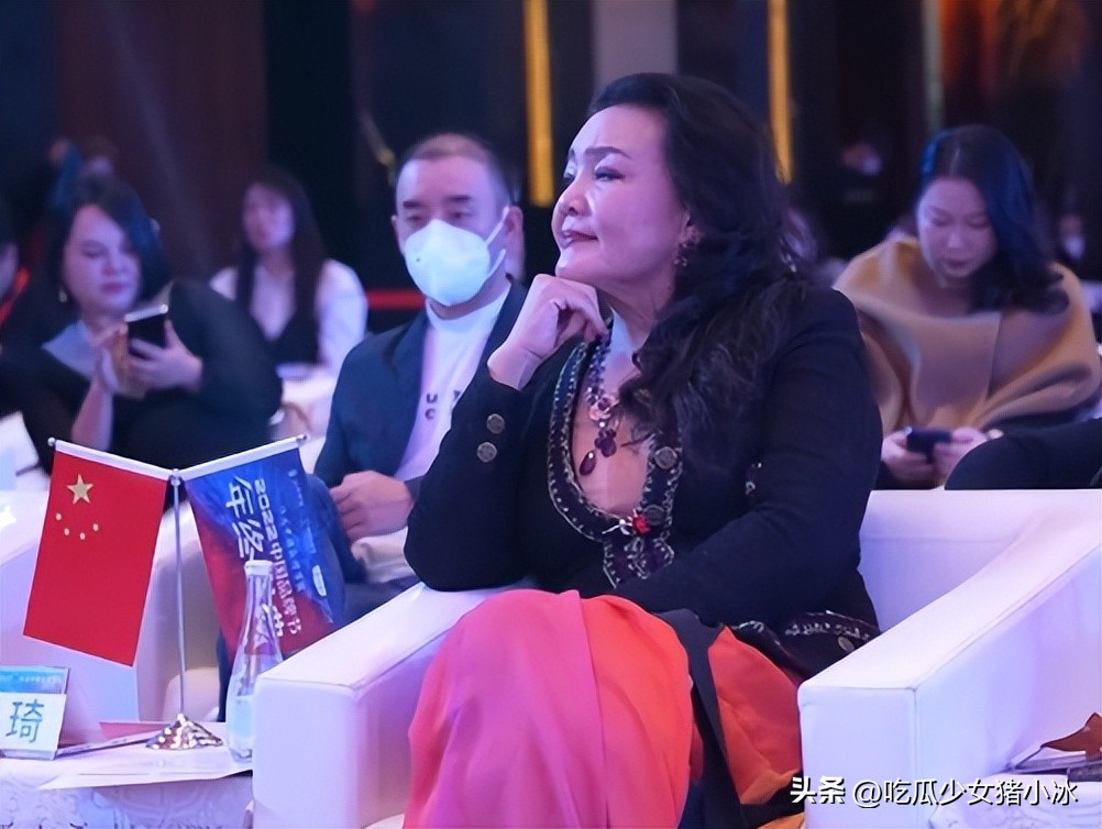 Zhang Lan was exposed to be squeezing the anchor, working hard every day, Xiao Xiao said he