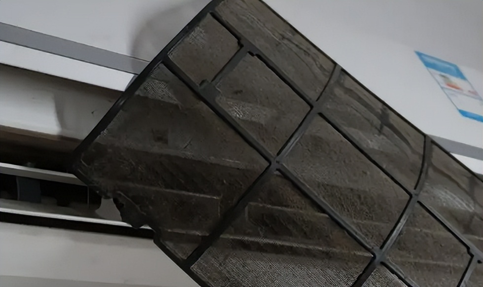 Can the air conditioner filter be washed and dried? iNEWS