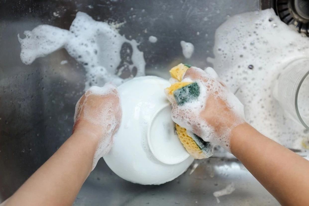 CCTV name dishwashing liquid contains formaldehyde, can cause cancer