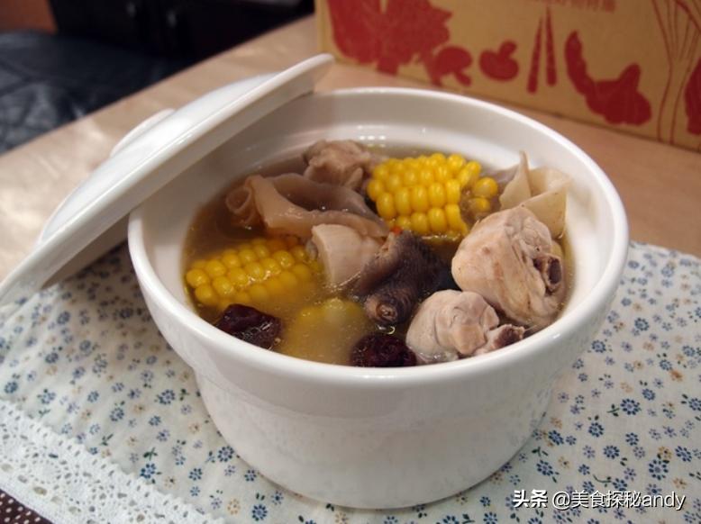 White Fungus Corn Chicken Soup iNEWS